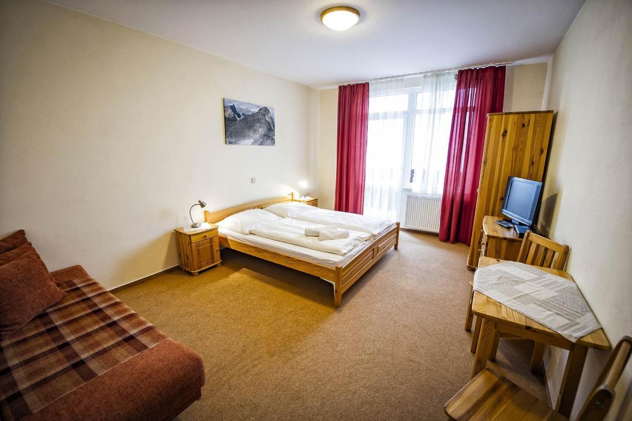 Hotel Privat Galfy Vysoké Tatry Exterior foto